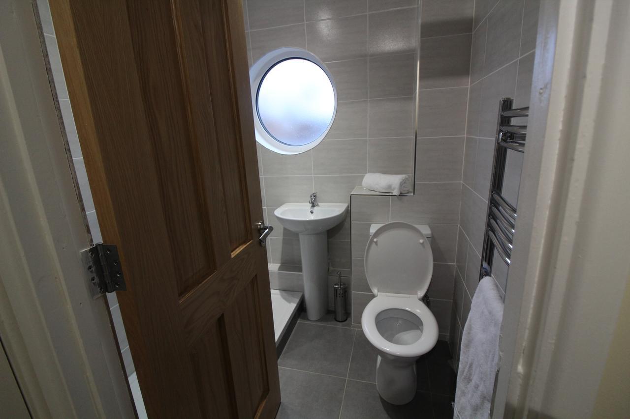 Townlets Serviced Salisbury Apartment